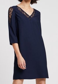 NAF NAF Vardagsklänning - dark blue