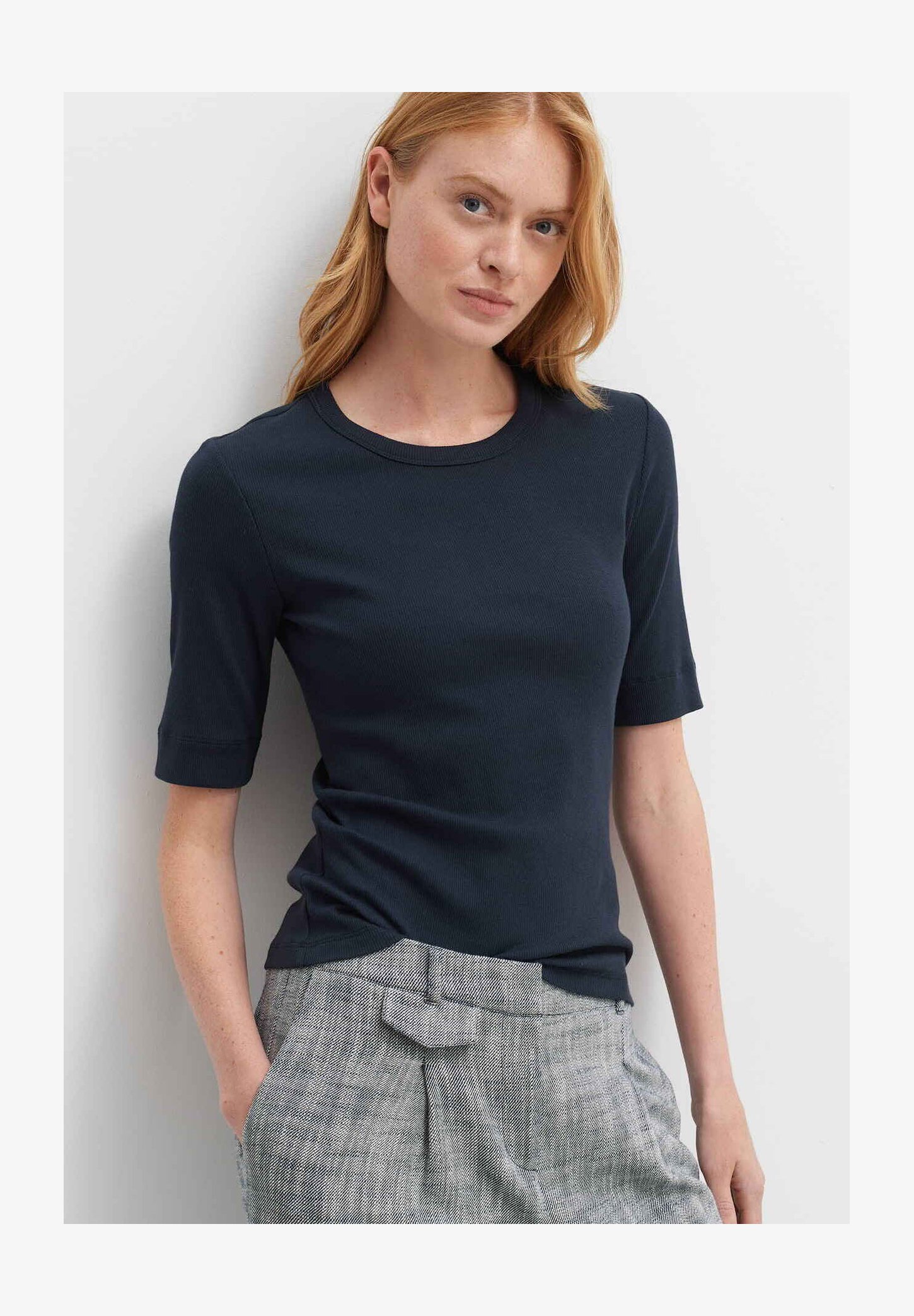 OPUS Daily E T-Shirt Donna: Canotta Morbida In Cotone, Vestibilità Aderente, Collezione Estiva (Nero, Taglia 42)