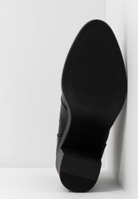 Anna Field Ankle boot