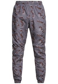 Pelēku kamuflāžas joggers ar elastīgu jostasvīru, ar brūniem un baltiem akcentiem, ar šaurinātiem kāju galiem un gludu auduma tekstūru.