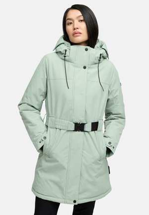 Lichtgroene parka-jas met een getailleerde taille, grote capuchon, ritszakken en drukknoopsluiting. Glad materiaal met verstelbare trekkoorden.