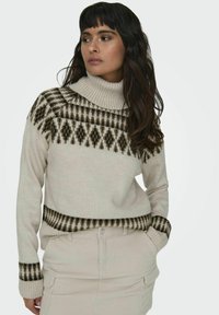 ONLY ROLLKRAGEN - Strickpullover - moonbeam