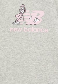 New Balance Apdrukāts T-krekls - ash heather