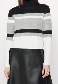 Theory Jersey de punto - black