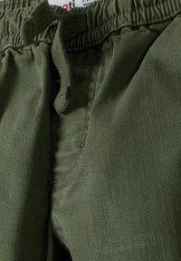 MINOTI COMBAT - Kapsáče - khaki