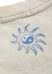 Surf Inc. - T-shirt z nadrukiem