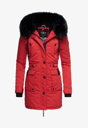 Rød isoleret parka med faux fur hætte, knap- og lynlåslukning, snører i taljen og flere frontlommer. Glat tekstur.