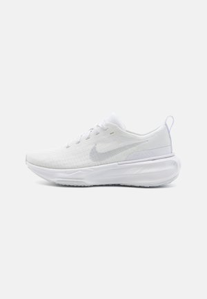 ZOOMX INVINCIBLE FK 3 - Zapatillas running asfalto - white