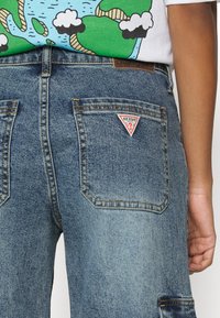 Guess Originals KIT PANT - Straight leg jeans - go donna medium wash