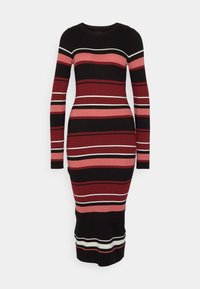 Robe en maille côtelée avec manches longues et encolure ronde. Présente des rayures horizontales en noir, bordeaux, rose et blanc. Silhouette ajustée.