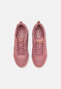 Skechers OG 85 - Tossud - rosa/gold