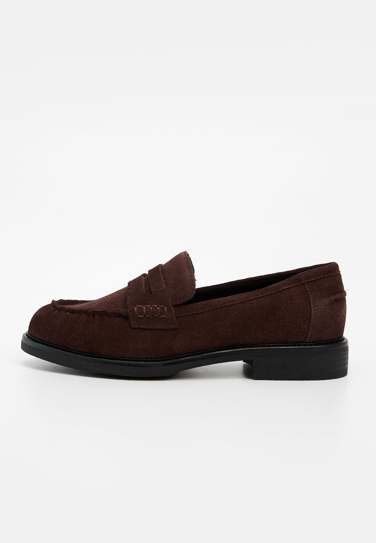 Zapatos sin cordones