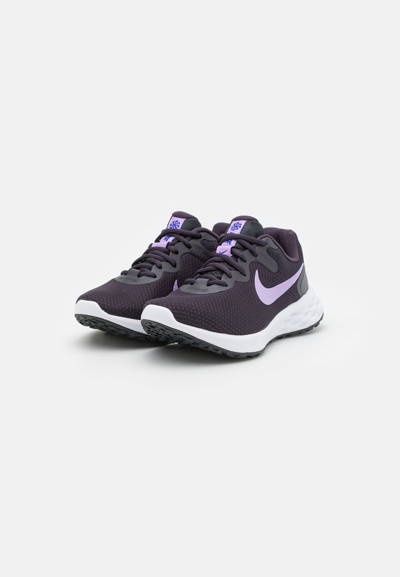 Nike Performance REVOLUTION NN - Zapatillas de running neutras - blue/black/white/morado - Zalando.es