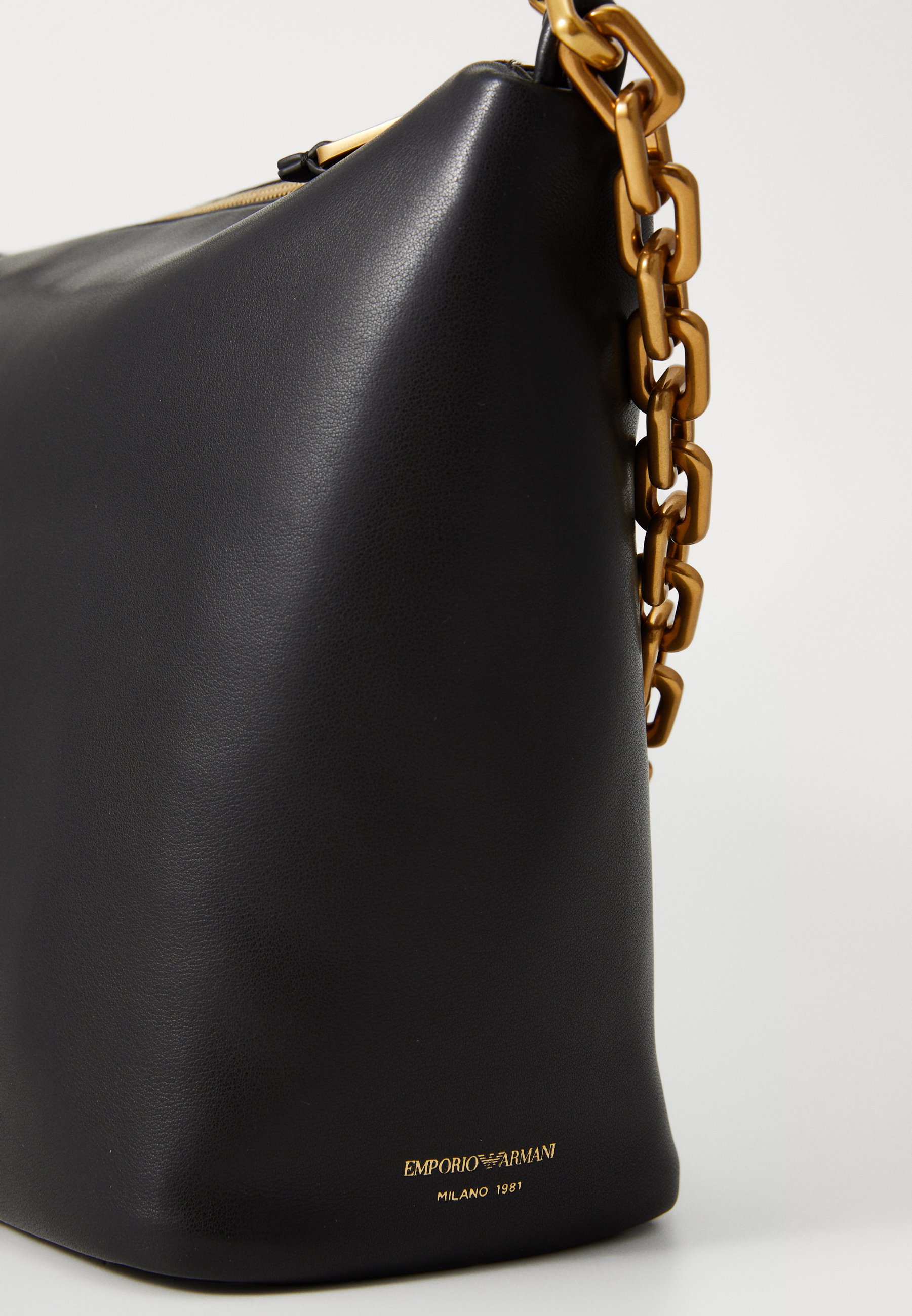 Emporio Armani SHOULDER BAG - Handbag - nero/black - Zalando.co.uk