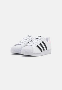 adidas Originals SUPERSTAR J UNISEX - Sneakers basse - footwear white/core black/clear pink