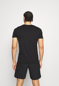 Jack & Jones Performance JCOZ SPORT LOGO TEE 2 PACK - Marškinėliai su spaudiniu - black/forest night