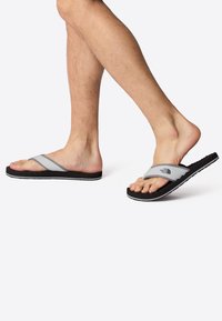 The North Face - BASE CAMP - Teensandalen - high rise grey tnf black Miniatuurafbeelding 1