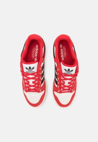 adidas Originals CENTENNIAL UNISEX - Sneakers - better scarlet/core black/core white