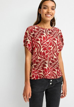 Next GATHERED SHORT SLEEVE BOXY - Blúz - red ecru leaf print