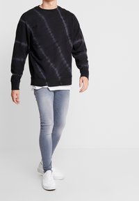 River Island Felpa - black