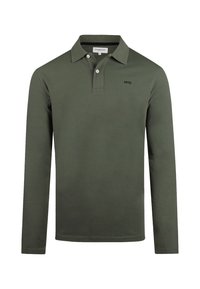 Olijfgroene polo met lange mouwen, twee witte knopen en een klein zwart 'MCG'-logo op de linkerborst.