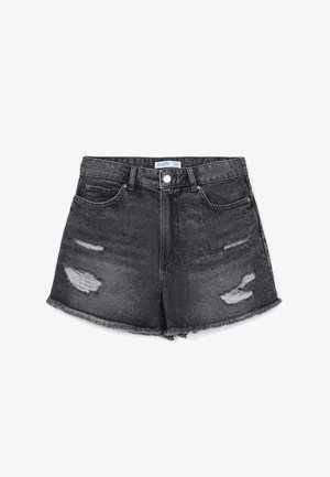 Schwarze Denimshorts mit ausgefransten Säumen und Rissen. Verfügt über einen Knopfverschluss und fünf Taschen. Hergestellt aus strukturiertem Baumwollmaterial.