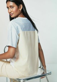 Next SHORT SLEEVE - T-shirt med print - blue neutral stripe