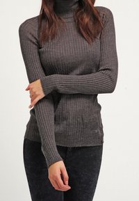 Pepe Jeans Sweter