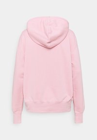 Rosa huvtröja med mjuk textur, elastiska muddar och nederkant. Baksidan har en rundad huva och en enkel, ren design.