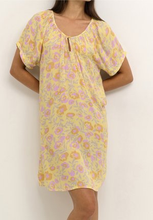 Kaffe Robe de jour - yellow