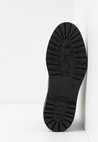 Miss Selfridge Botines bajos - black