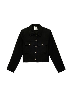 Giacca corta nera con scollo a collo, tessuto testurizzato, due tasche frontali e dettagli con bottoni tono oro.