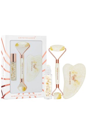MILKY AMBER BEAUTY SET - Skincare set - yellow