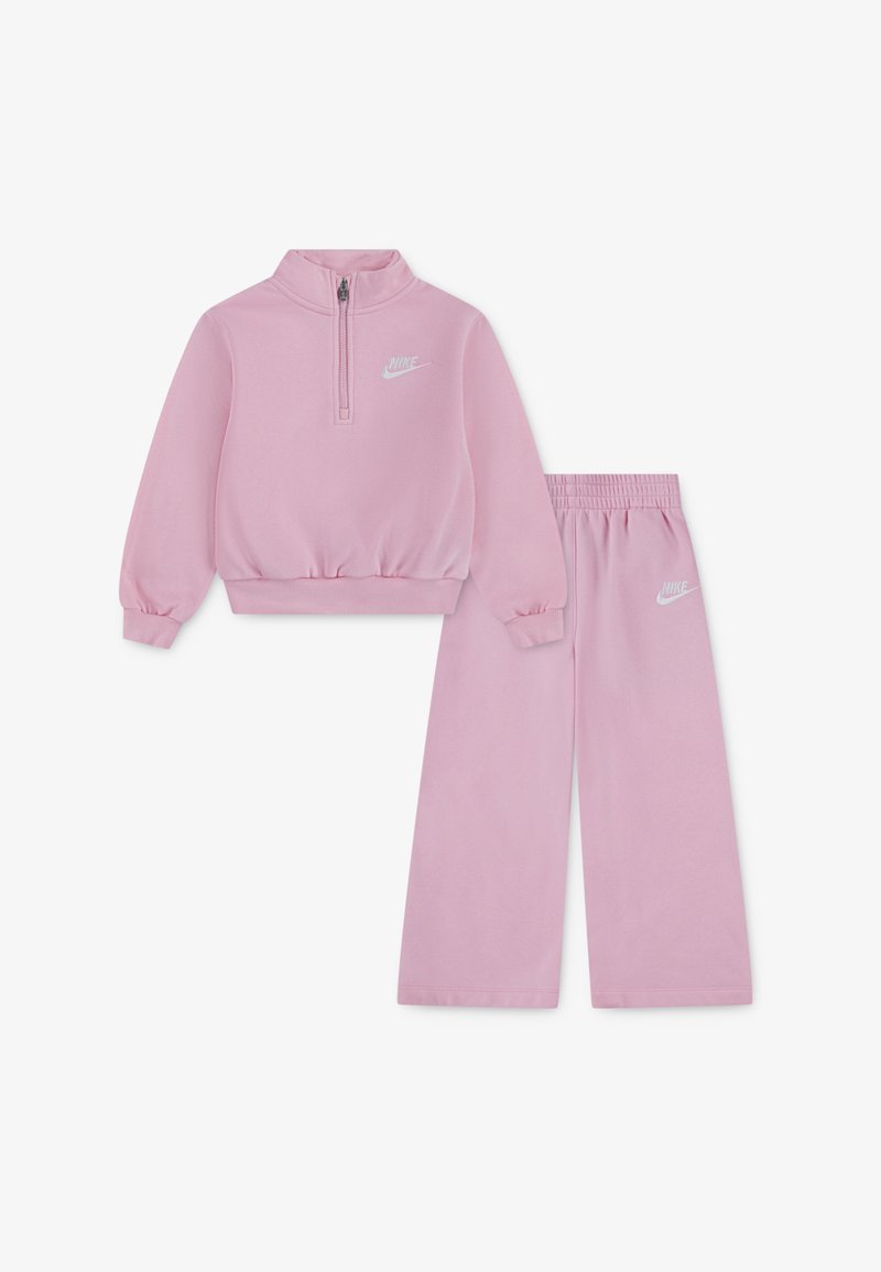 Nike Sportswear WIDE LEG CLUB - Φόρμα - medium soft pink