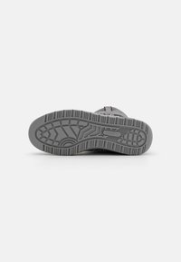 Puma SNOWBAE ANIMAL - Snowboots  - mineral gray/black