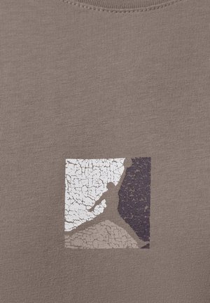 Jordan, CREW - T-shirt imprimé - olive grey