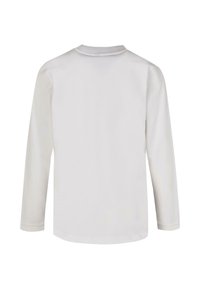 Langarmshirt aus weißer Baumwolle. Mit einem runden Halsausschnitt und geradem Saum. Glatte Textur ohne sichtbare Drucke oder Verzierungen.