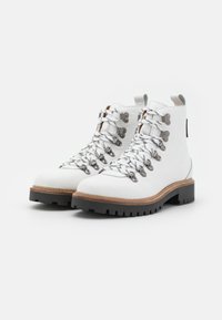 Walk London LUCINDA HIKER  - Botins de atacadores - white tumbled