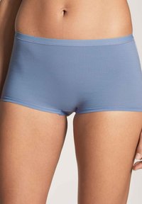 Unselected, milky blue