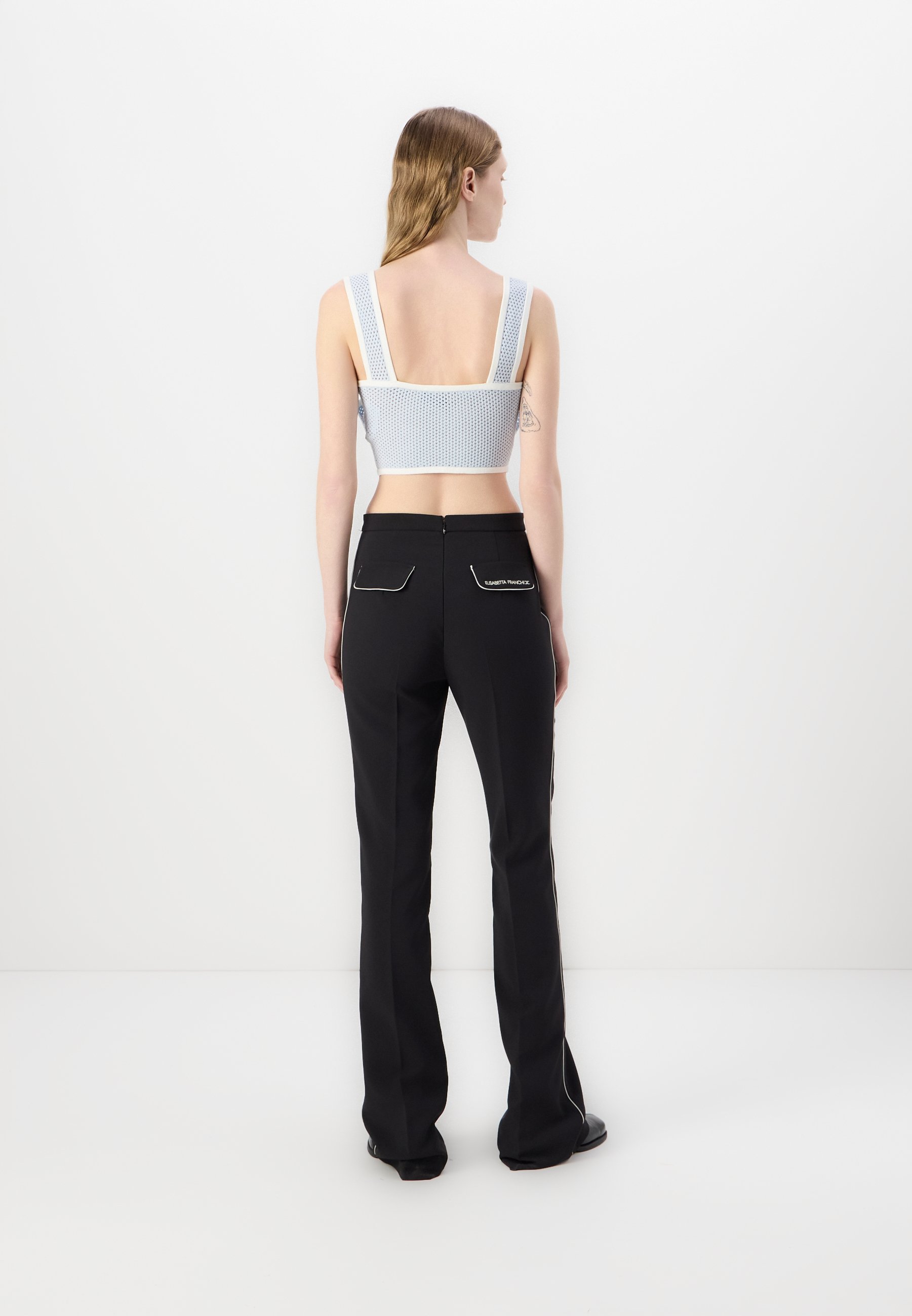 パンツ ELISABETTA FRANCHI PANTS NERO ELISABETTA FRANCHI Elegant black women's trousers in stretch