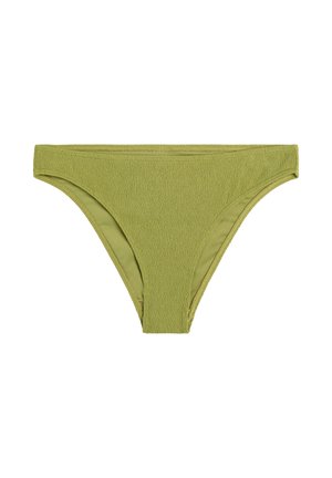 Grüne Bikinihose mit strukturierter Oberfläche, hohem Beinausschnitt und glatter Innenfütterung vor weißem Hintergrund.