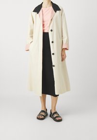 WEEKEND MaxMara Prochowiec