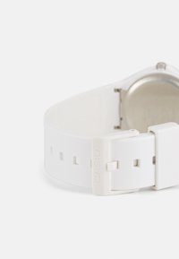 Casio MQ-24 UNISEX - Ρολόι - white