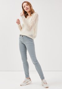 BONOBO Jeans Vaqueros slim fit - grey