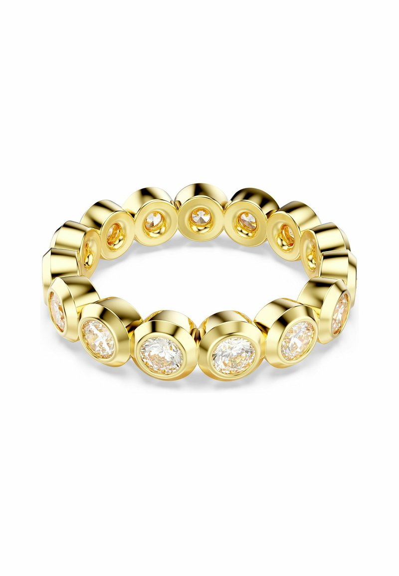 Anneau en or constitué de maillons circulaires avec des pierres claires et facettées montées dans des ouvertures rondes. Surface lisse avec une finition polie.