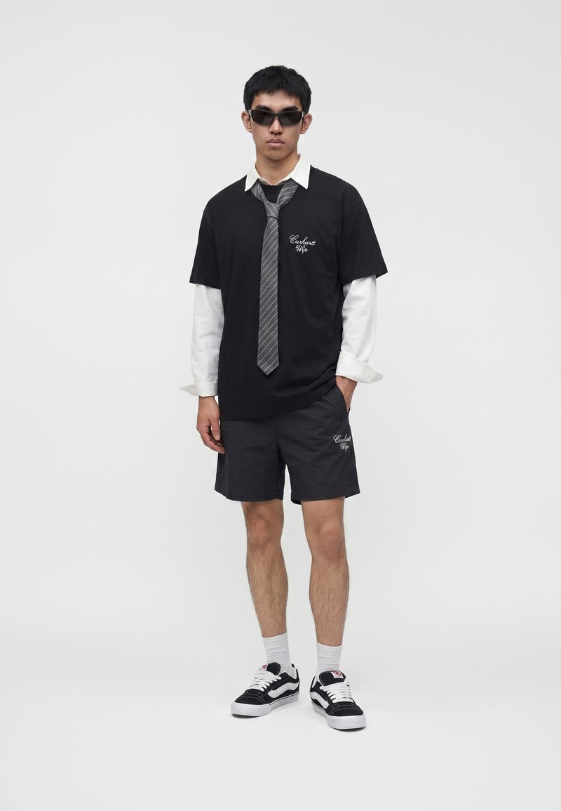 Carhartt WIP TRAVON - Shorts - black