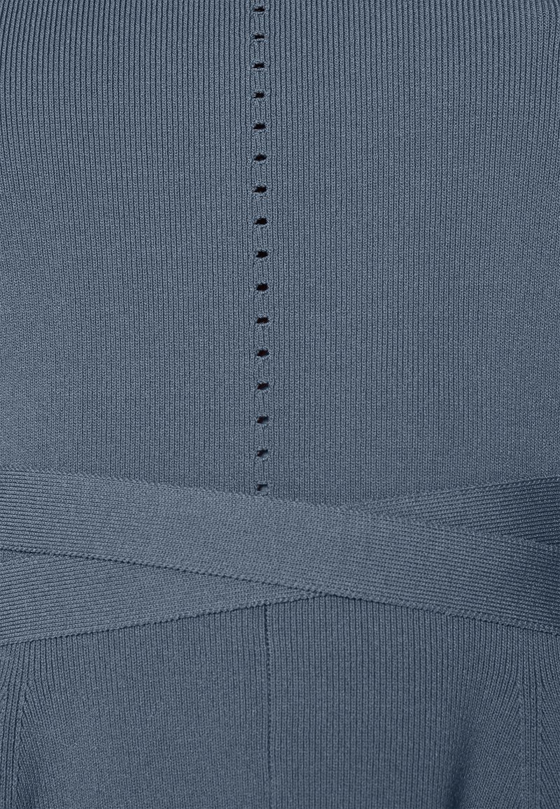 Damen Freizeitkleider | Patrizia Pepe ABITO Strickkleid hyppogriffe grey/grau - GN08403 Damen Freizeitkleider | Patrizia Pepe ABITO Strickkleid hyppogriffe grey/grau - GN08403