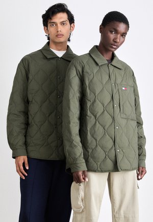SHACKET UNISEX - Gewatteerde jas - fatigue green