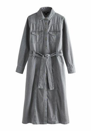 Langes graues Denim-Kleid mit Kragen, durchgehender Knopfleiste, Brustklappen-Taschen, langen Ärmeln und einem Taillengürtel.