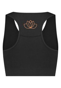 Svart sportbh i mjukt tyg, med racerback-design, prydd med en broderad orange lotusblomma på baksidan.